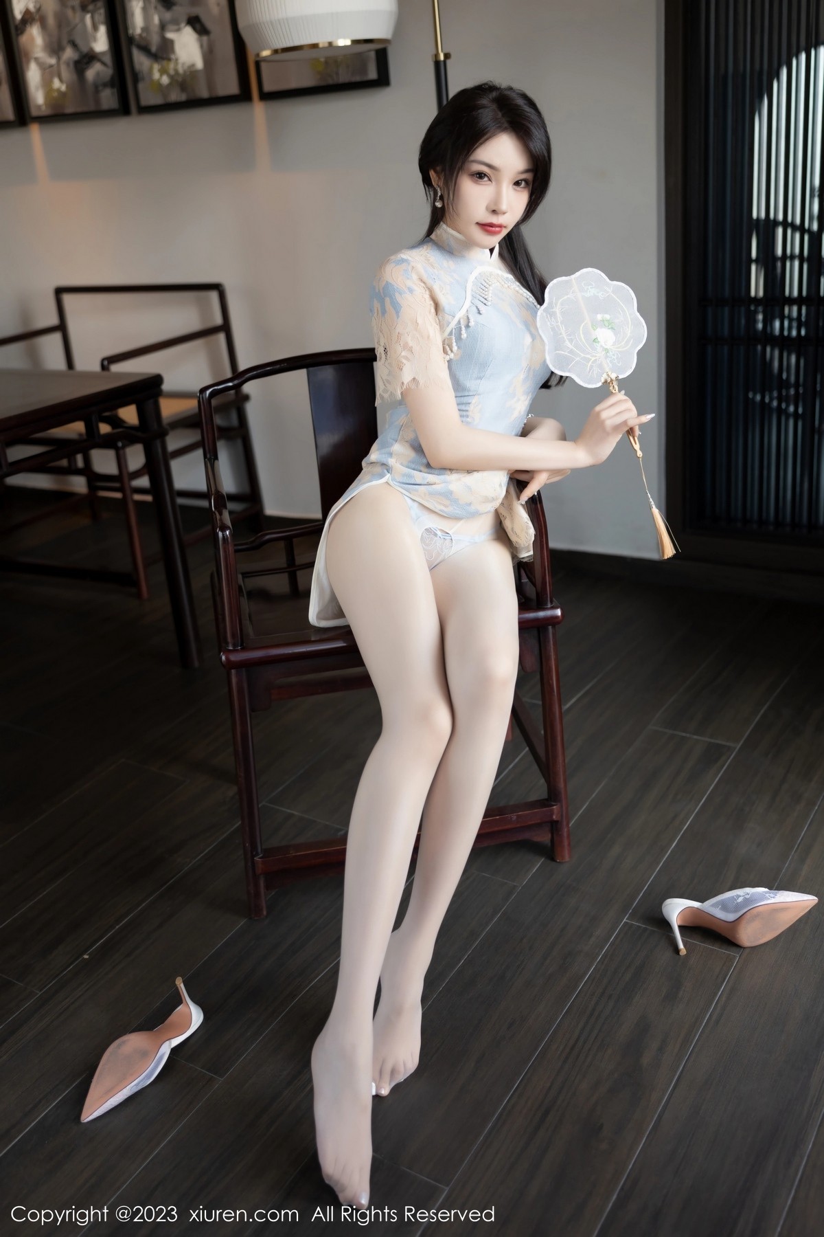 [秀人网] 2023.03.17 No.6434 徐莉芝Booty 旗袍美腿  第35张
