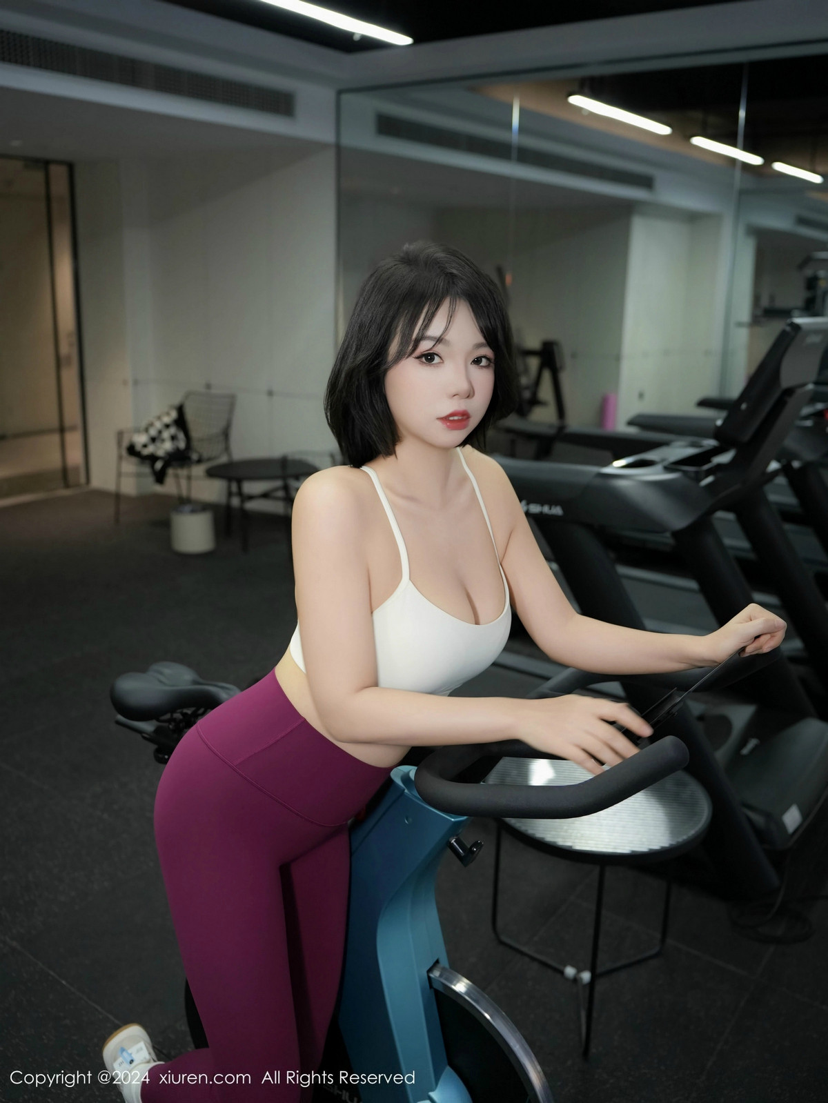 [秀人网] 2024.12.16 No.9603 桃色奶酪 性感美臀  第2张