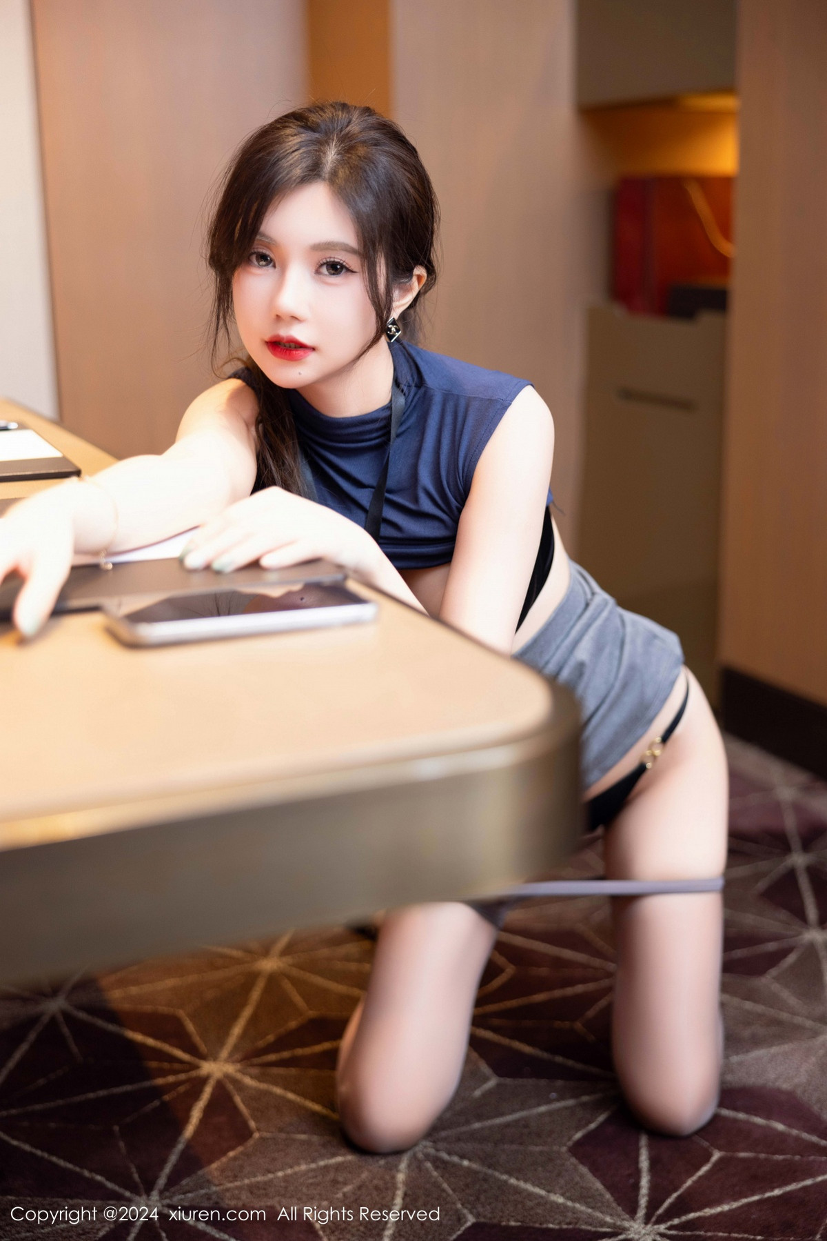 [秀人网] 2024.12.06 No.9560 绮里嘉ula 黑丝美腿  第79张