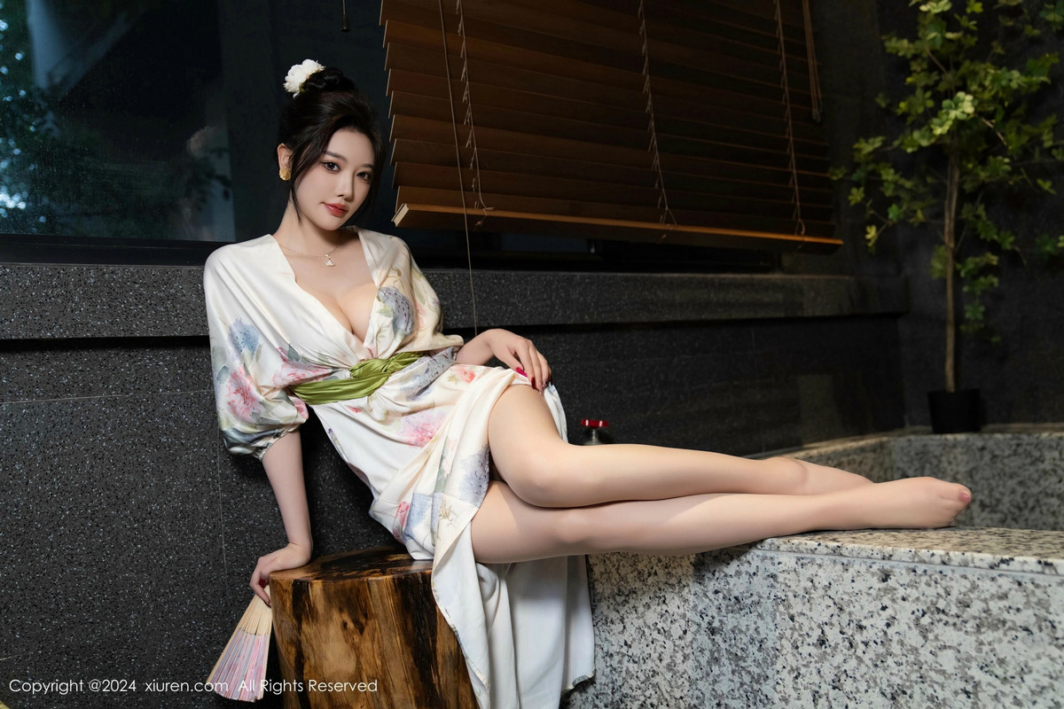 [秀人网] 2024.11.19 No.9470 杨晨晨Yome 丝袜美腿  第45张
