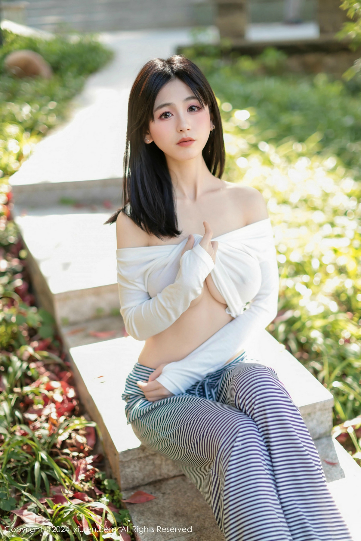 [秀人网] 2024.12.16 No.9605 奶芙乔乔 美腿黑丝  第16张