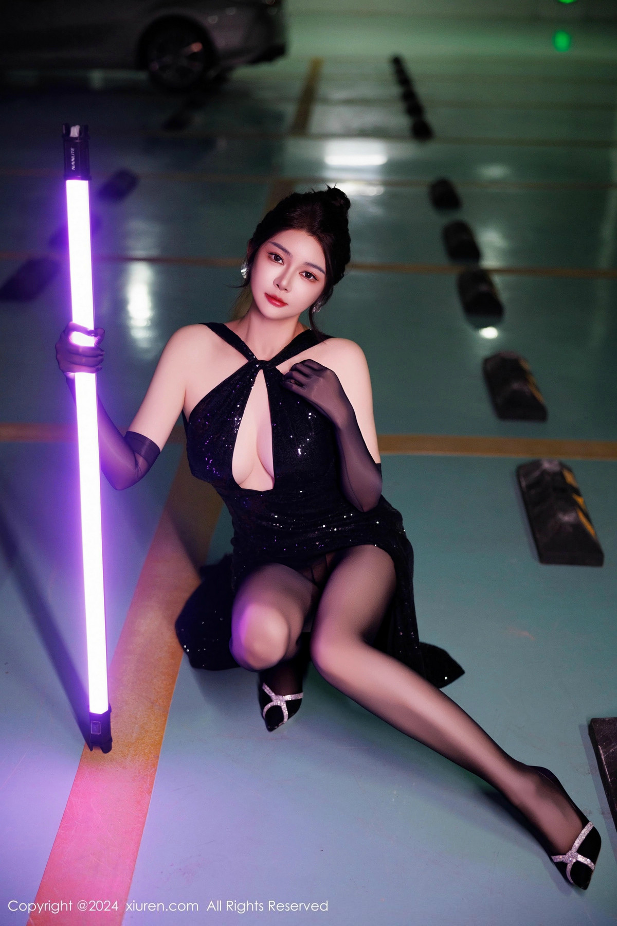 [秀人网] 2024.11.27 No.9512 凯竹Quinn 黑丝美臀  第17张