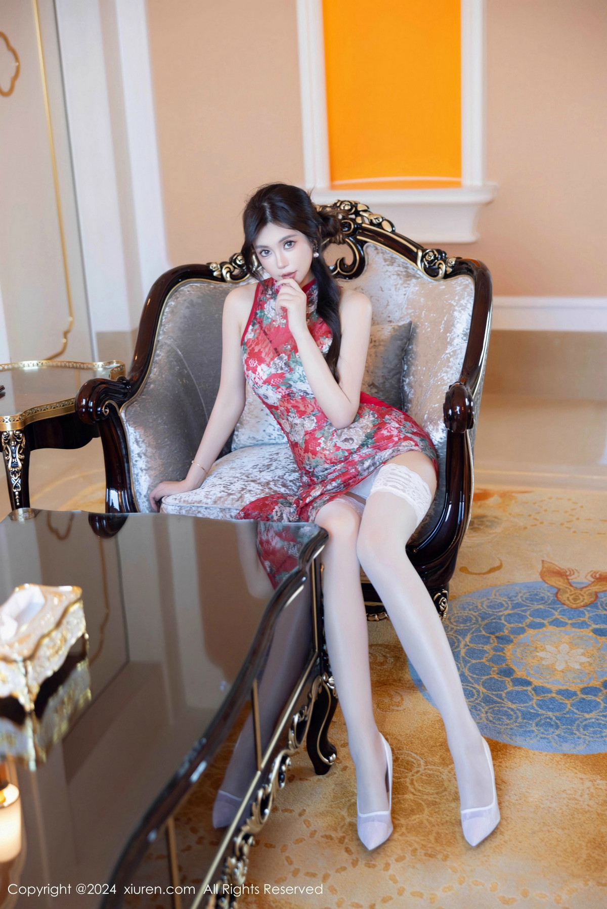 [秀人网] 2024.11.29 No.9529 绮里嘉ula 丝袜美腿  第8张
