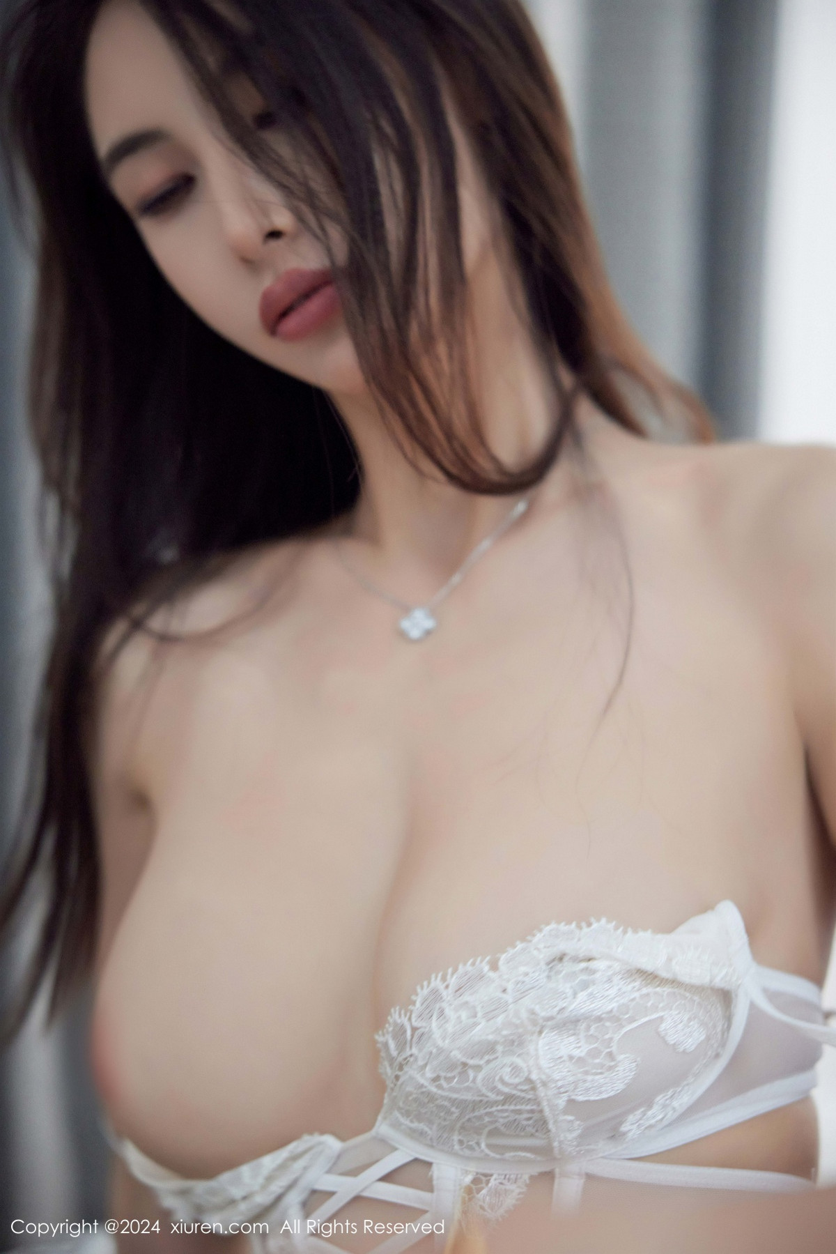 [秀人网] 2024.11.25 No.9498 lingyu69 美腿丝袜  第51张