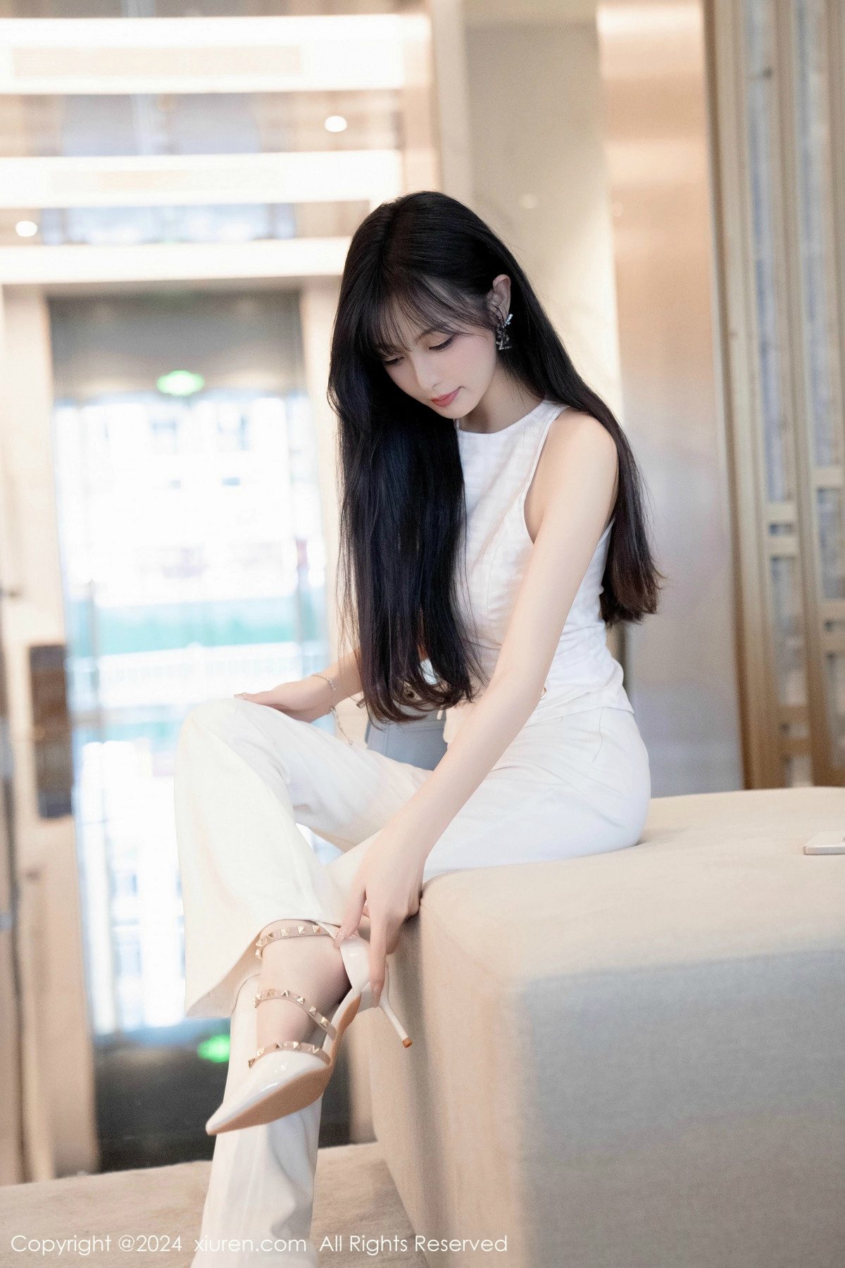 [秀人网] 2024.11.29 No.9528 林星阑 美腿丝袜  第14张