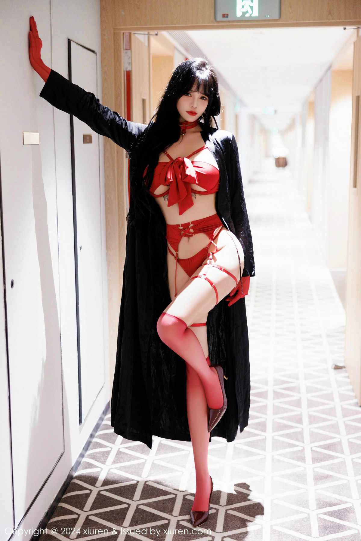 [秀人网] 2024.12.27 No.9671 娜比 丝袜美腿  第2张