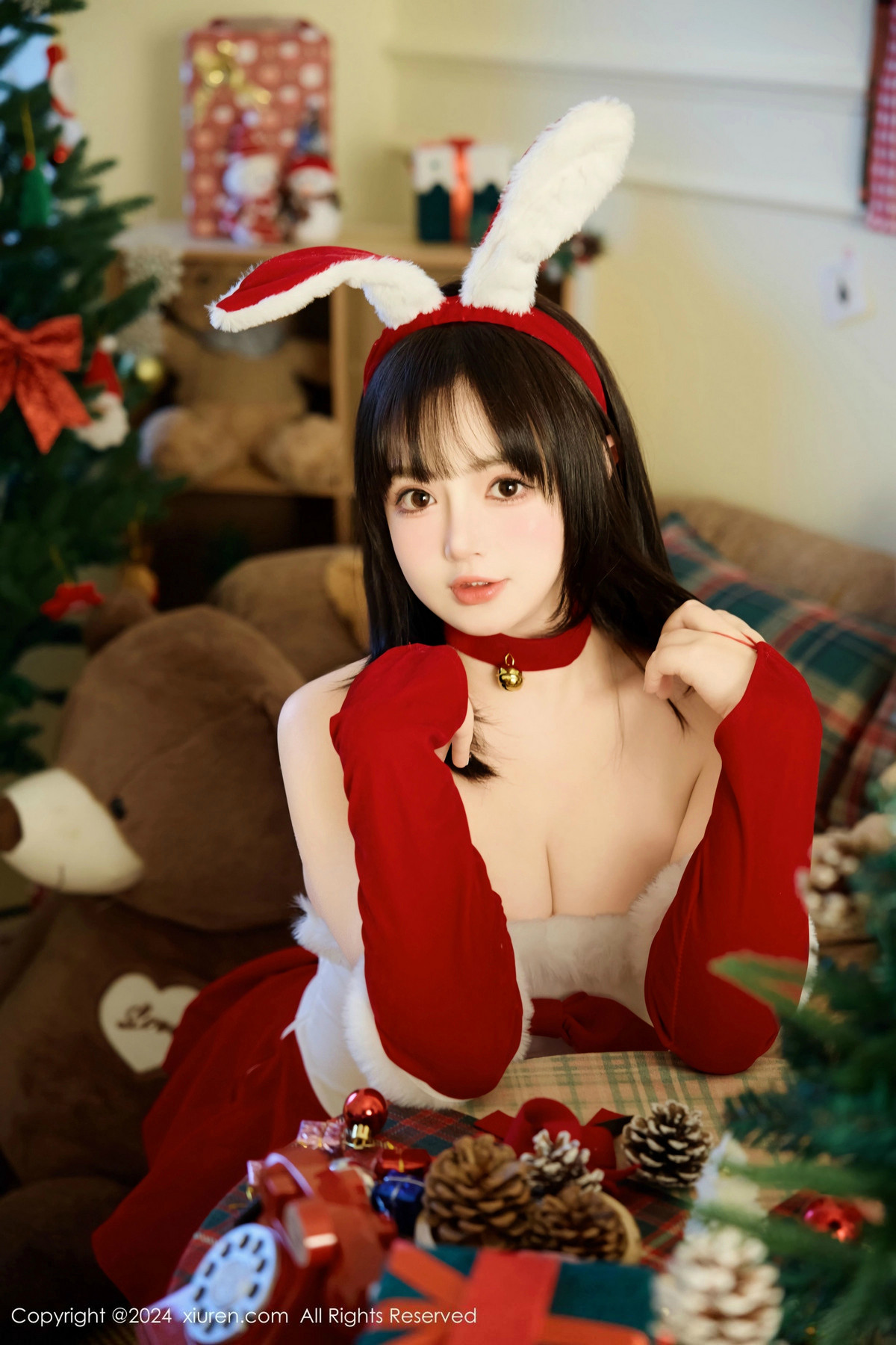 [秀人网] 2024.12.25 No.9656 养乐多Doll 美臀性感  第3张