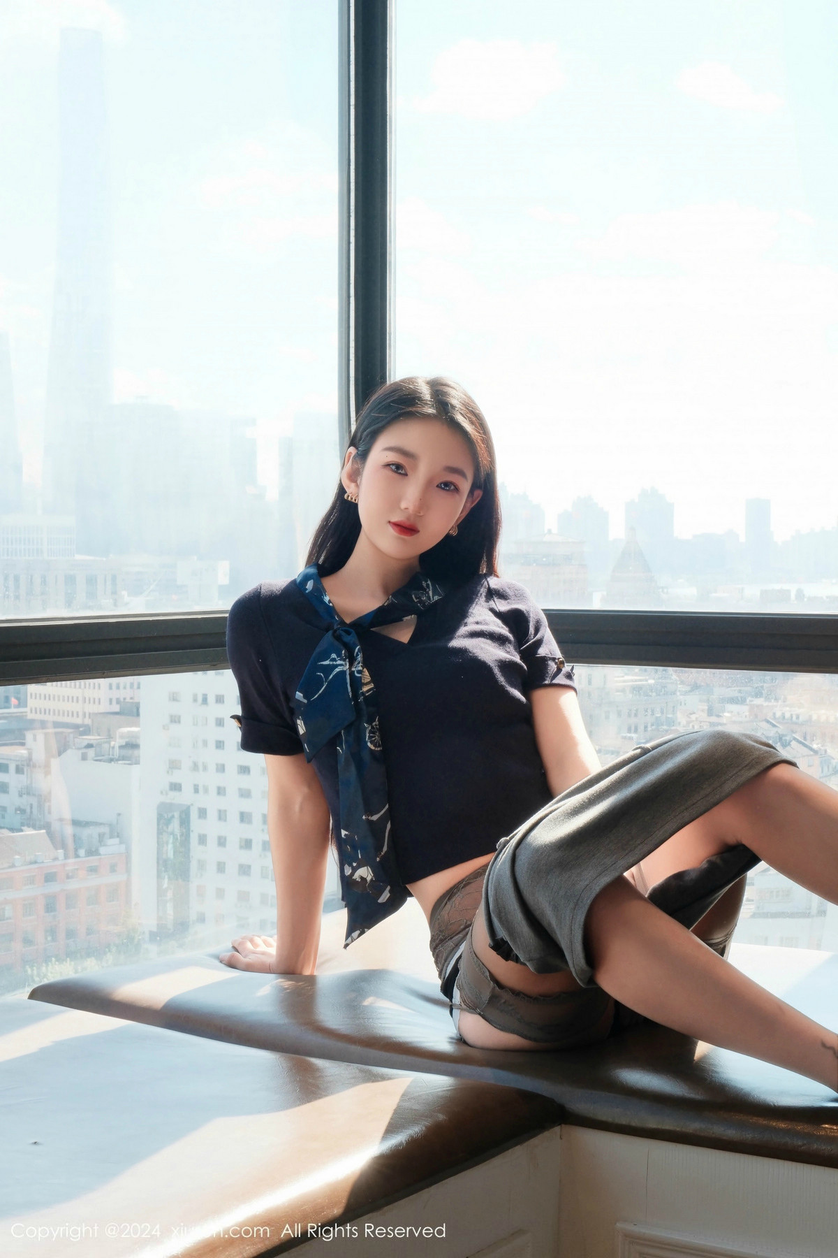 [秀人网] 2024.12.11 No.9580 希恬儿 丝袜美腿  第25张