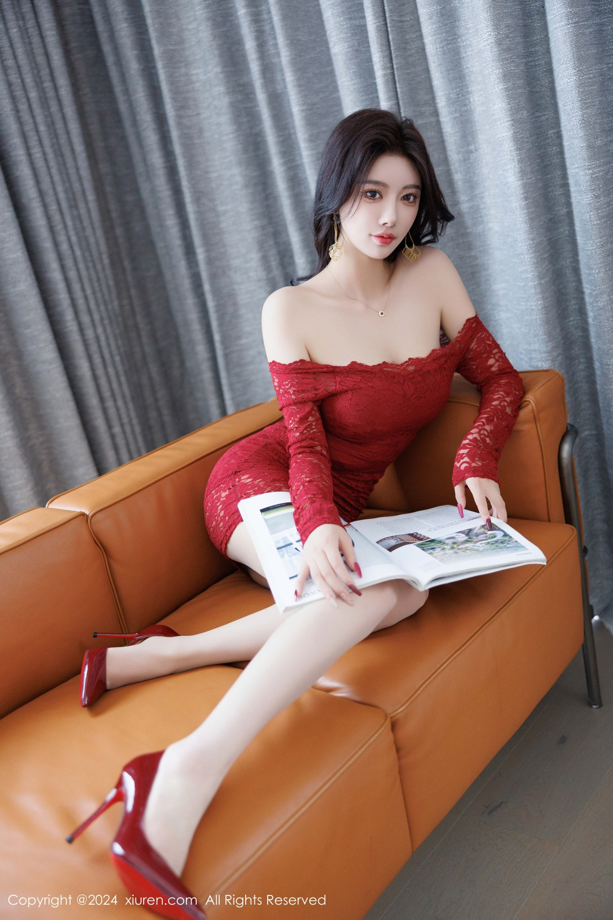 [秀人网] 2024.11.15 No.9456 杨晨晨Yome 黑丝美腿  第10张