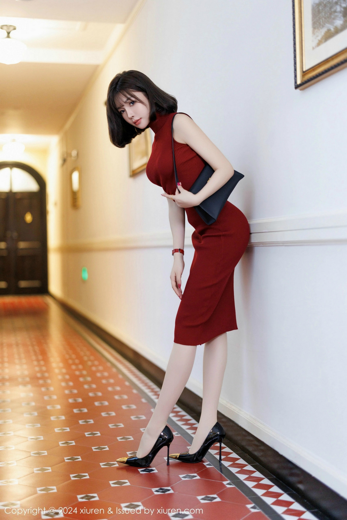[秀人网] 2024.12.12 No.9589 徐莉芝Booty 高跟鞋美腿  第8张