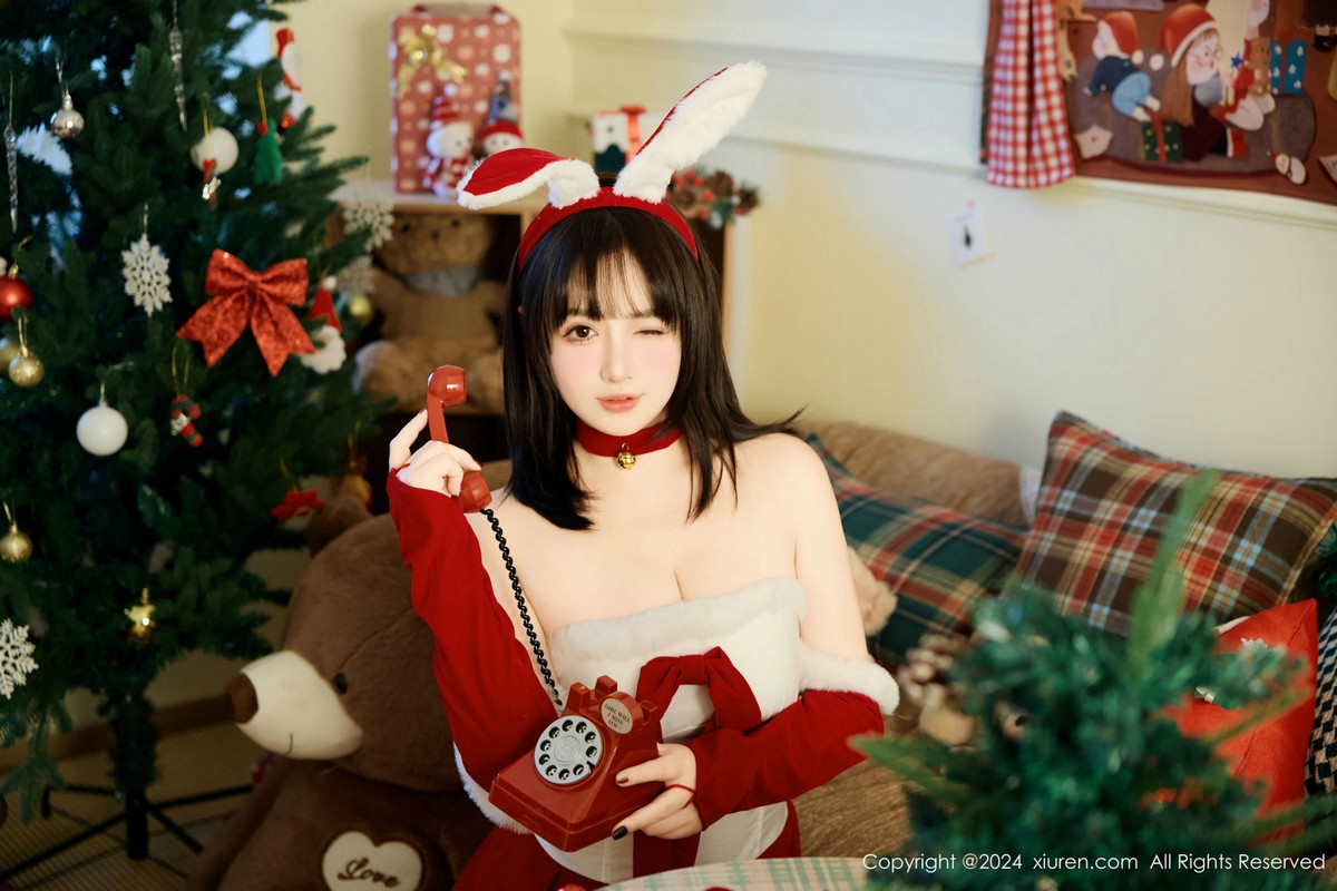[秀人网] 2024.12.25 No.9656 养乐多Doll 美臀性感  第4张