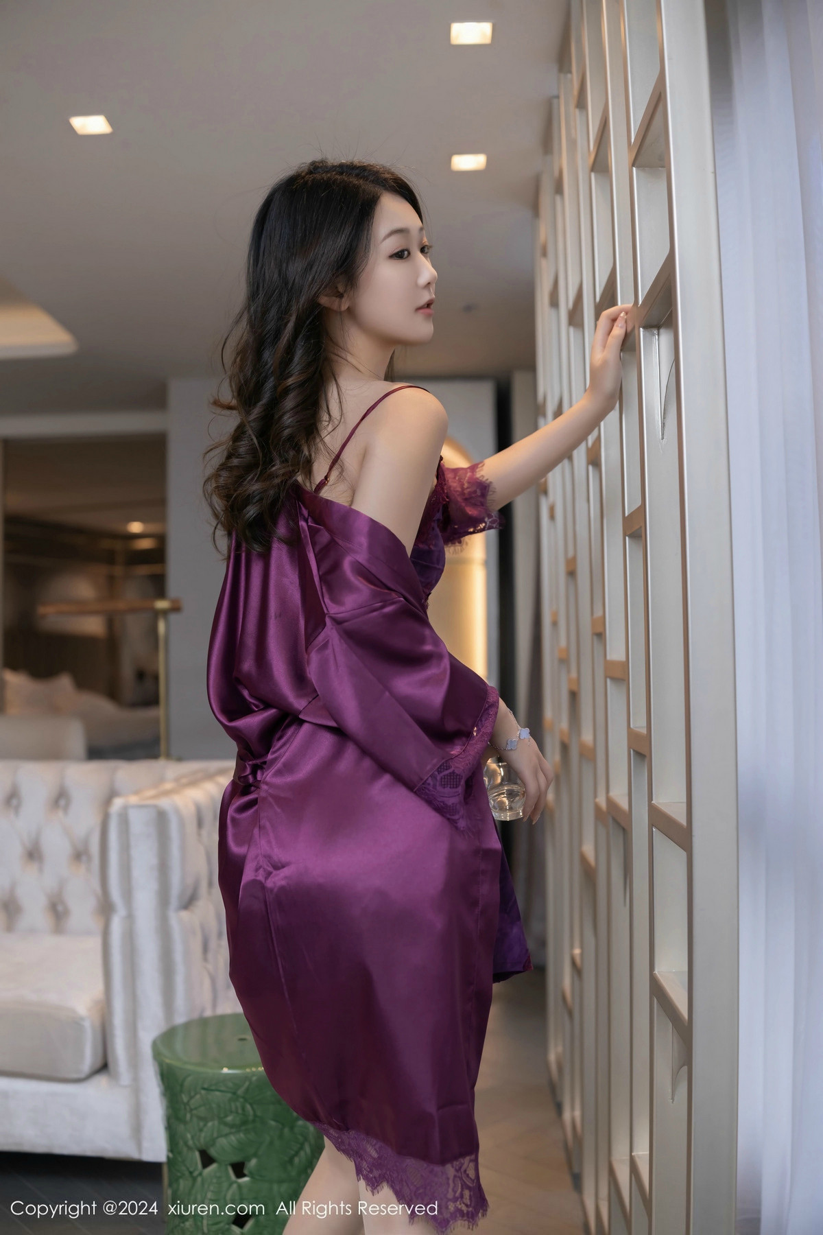 [秀人网] 2024.12.16 No.9608 唐安琪 丝袜美腿  第11张