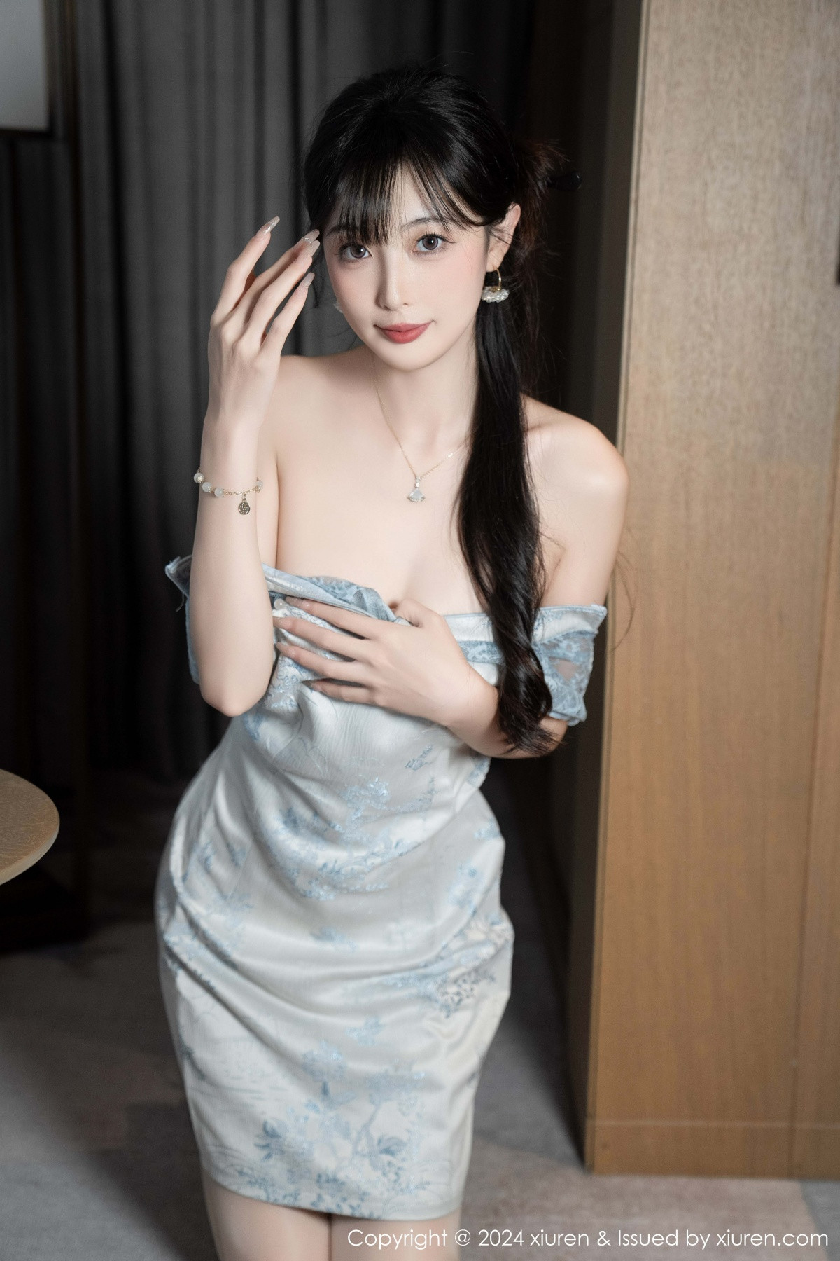 [秀人网] 2024.11.22 No.9487 林星阑 旗袍美腿  第50张
