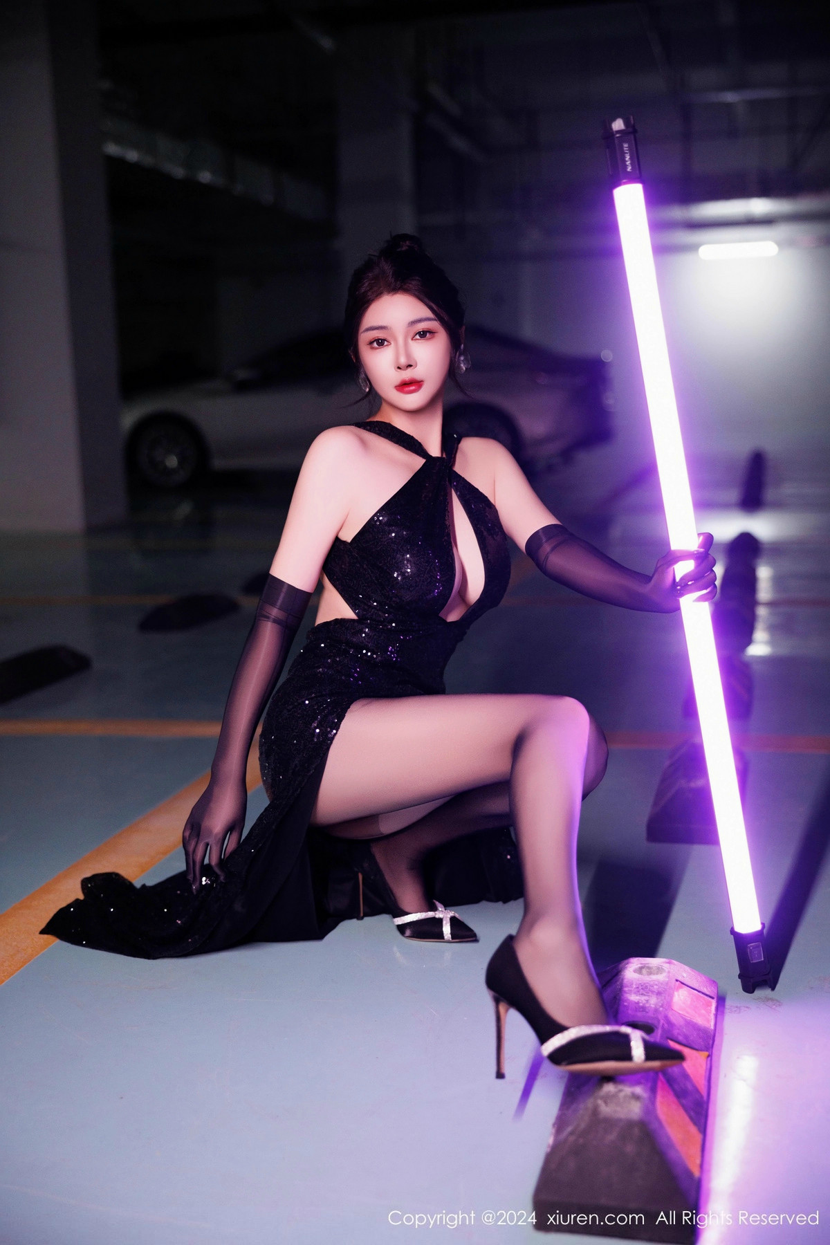 [秀人网] 2024.11.27 No.9512 凯竹Quinn 黑丝美臀  第13张