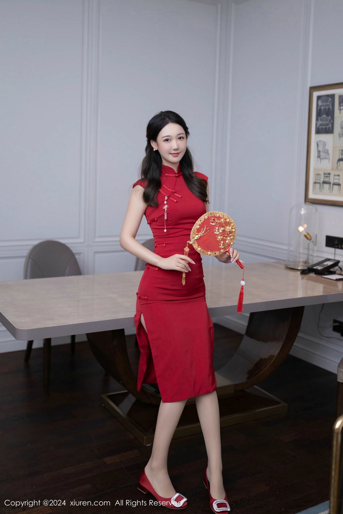 [秀人网] 2024.11.18 No.9463 唐安琪 丝袜美腿  第3张