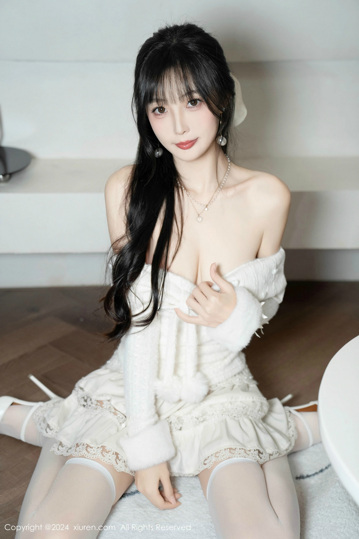 [秀人网] 2024.12.25 No.9658 林星阑 丝袜美腿  第28张