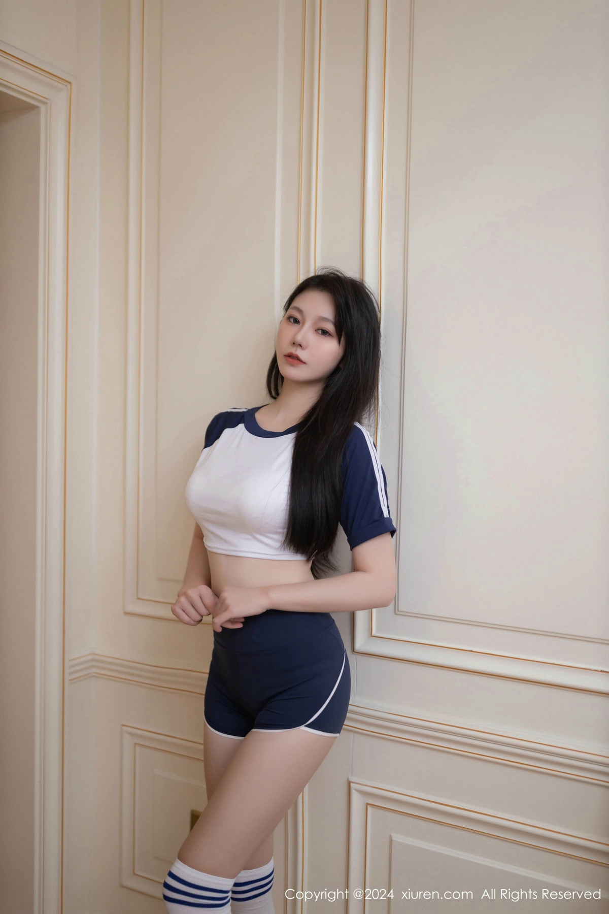 [秀人网] 2024.11.26 No.9506 安然anran 丝袜美腿  第4张