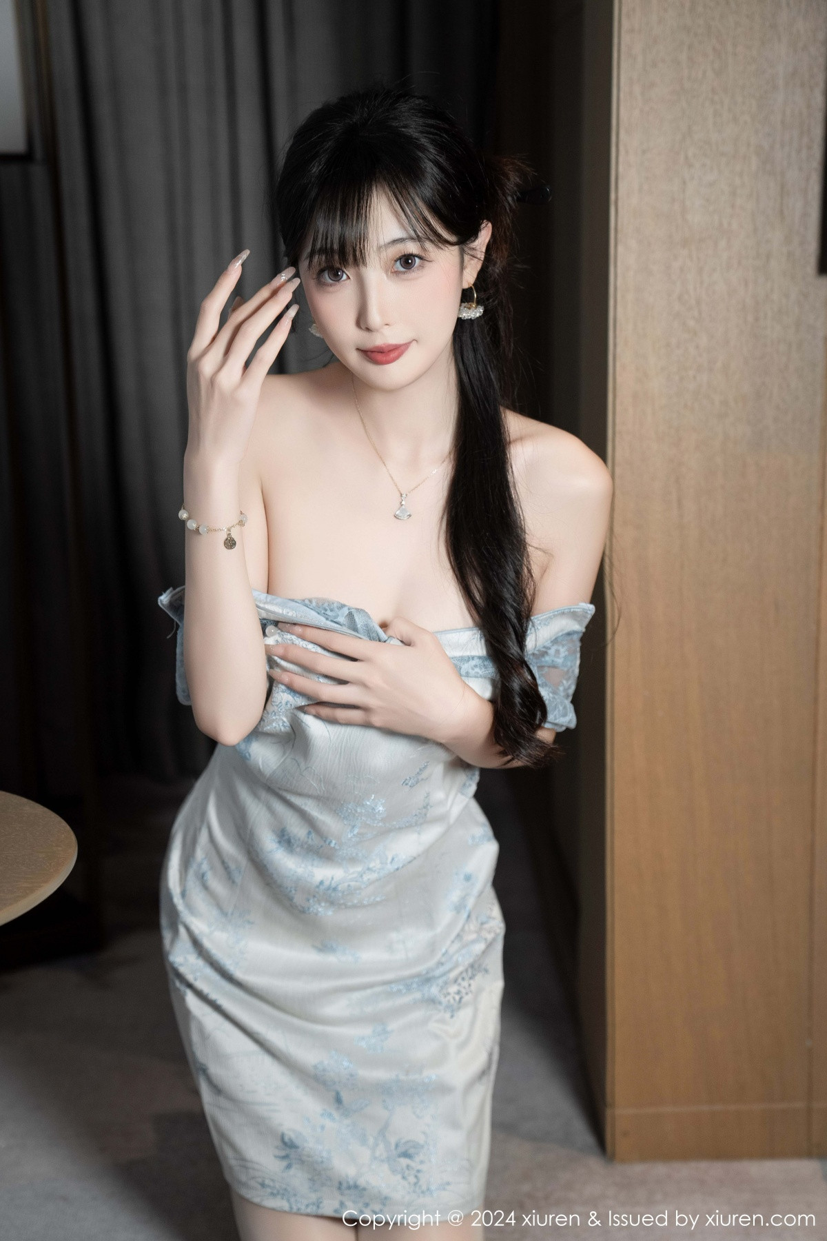 [秀人网] 2024.11.22 No.9487 林星阑 旗袍美腿  第51张