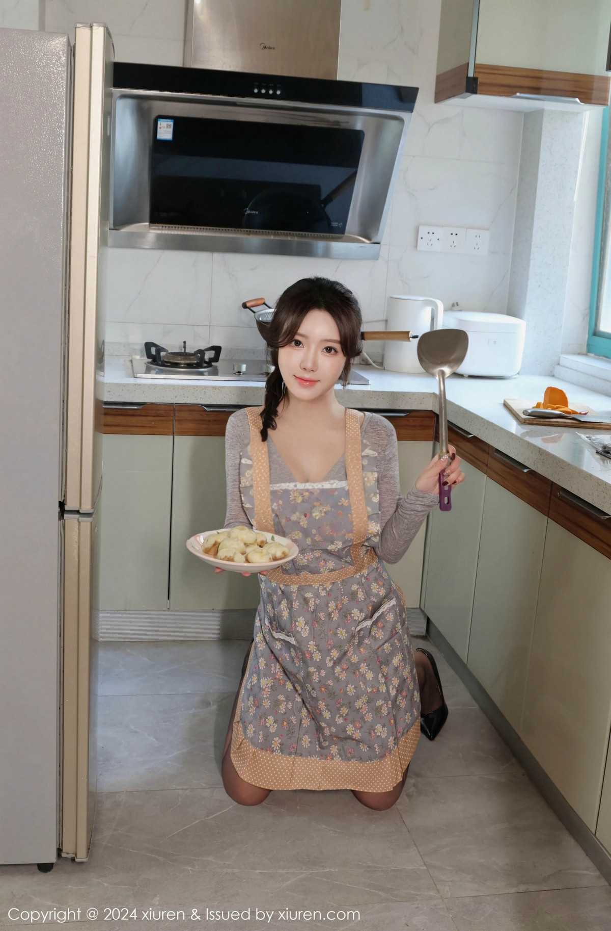 [秀人网] 2024.12.27 No.9673 小薯条nienie 黑丝美臀  第43张