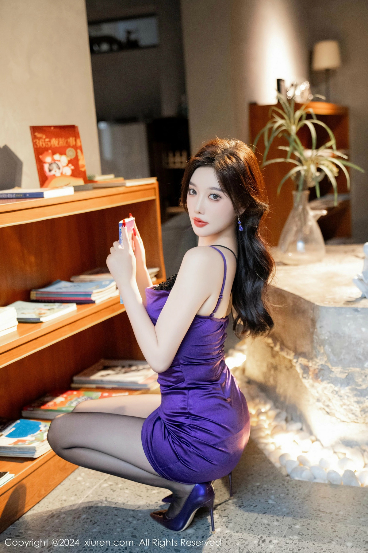 [秀人网] 2024.11.28 No.9519 杨晨晨Yome 黑丝美腿  第18张
