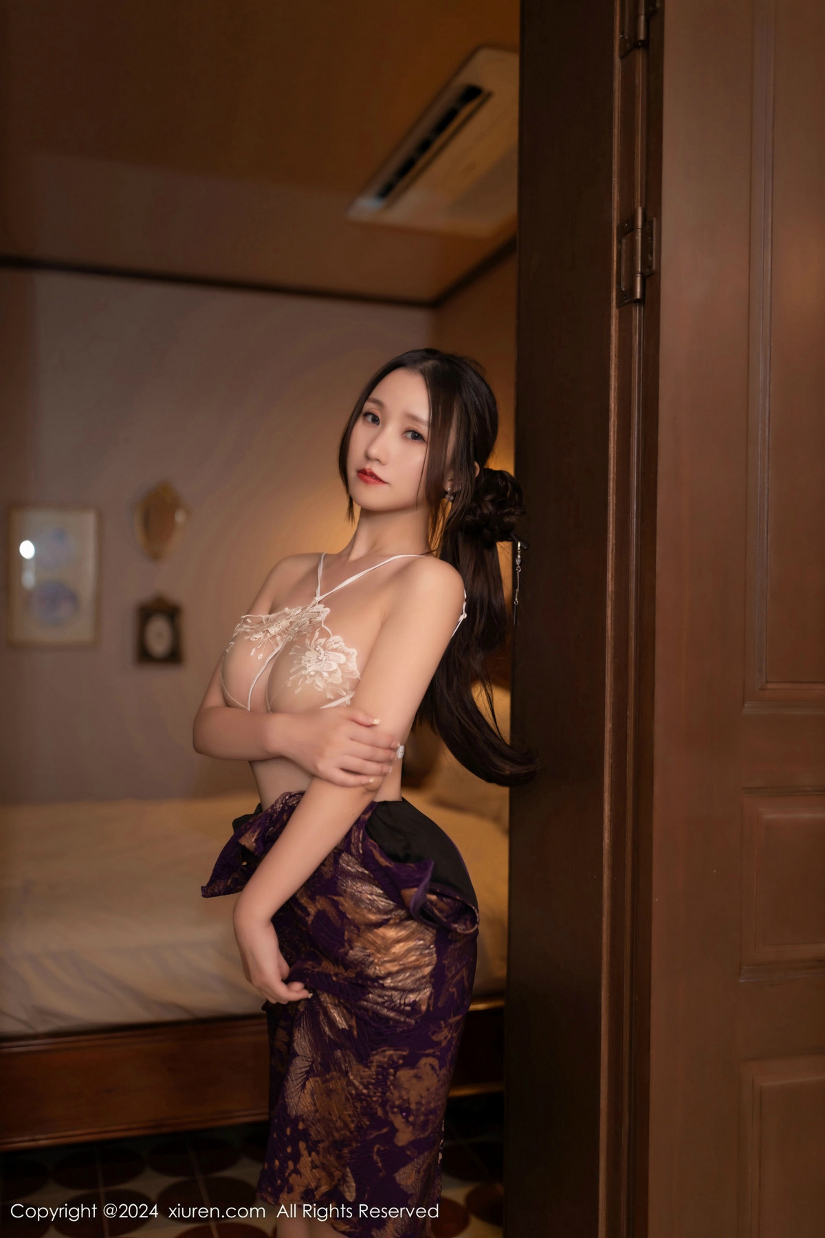 [秀人网] 2024.11.27 No.9513 杏子Yada 丝袜美腿  第31张