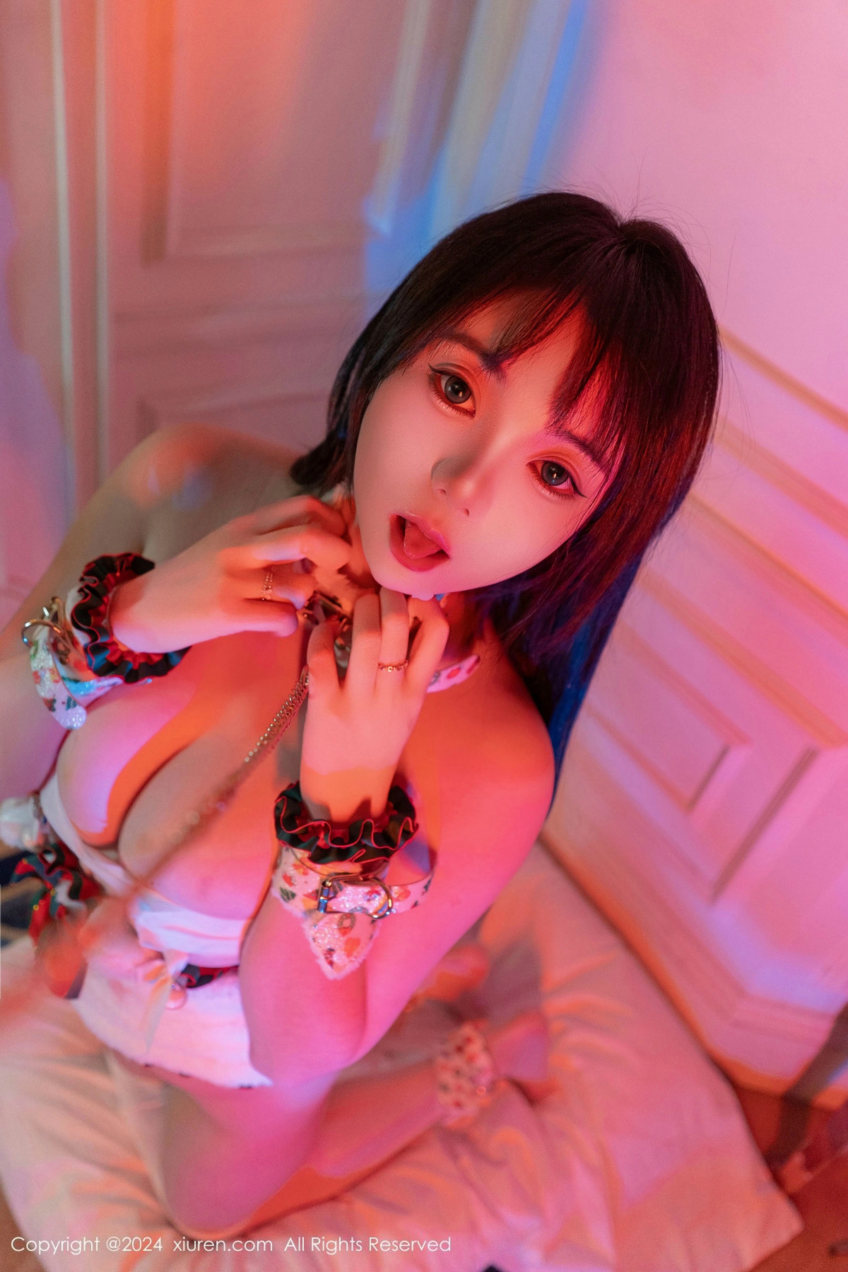 [秀人网] 2024.12.23 No.9638 软情 丝袜美臀  第88张