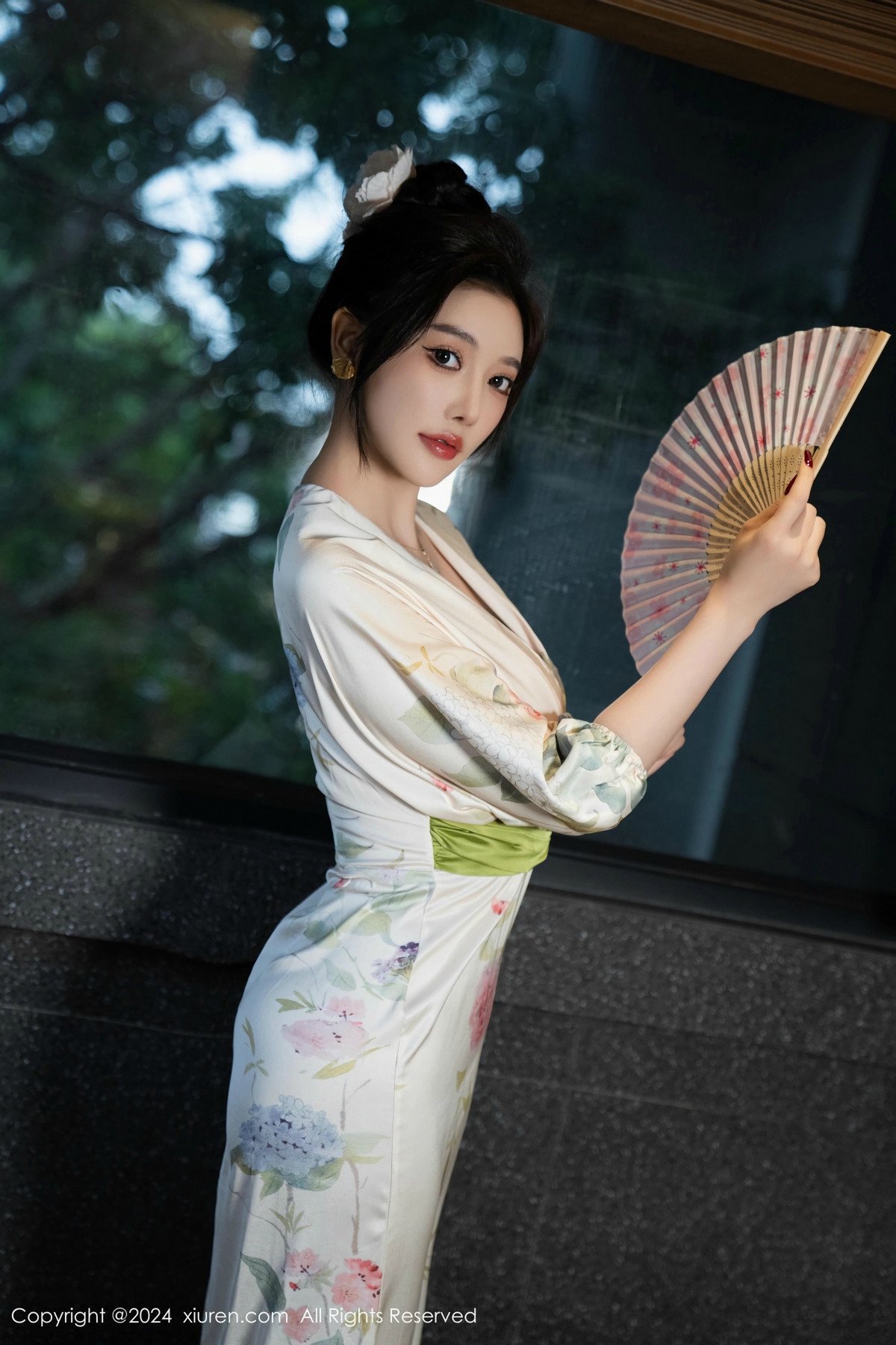 [秀人网] 2024.11.19 No.9470 杨晨晨Yome 丝袜美腿  第14张