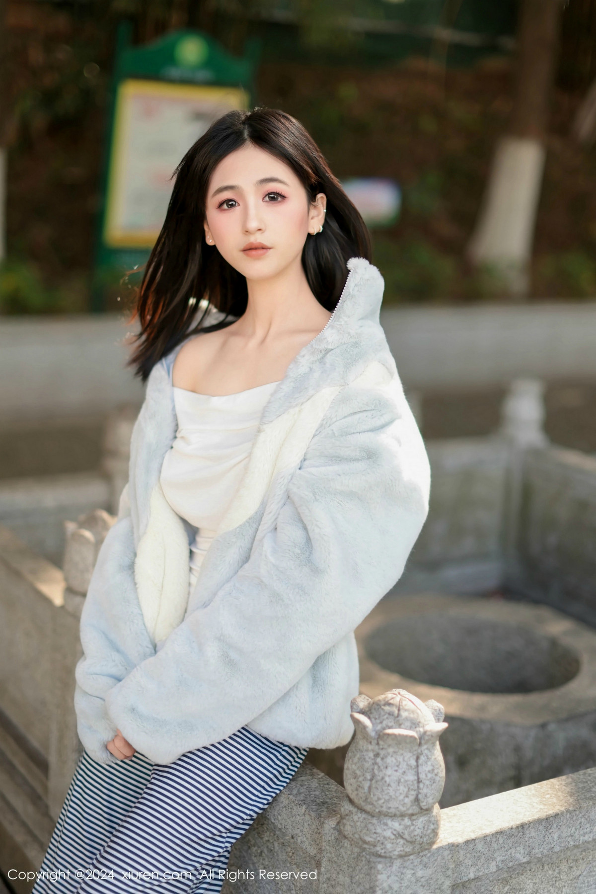 [秀人网] 2024.12.16 No.9605 奶芙乔乔 美腿黑丝  第9张