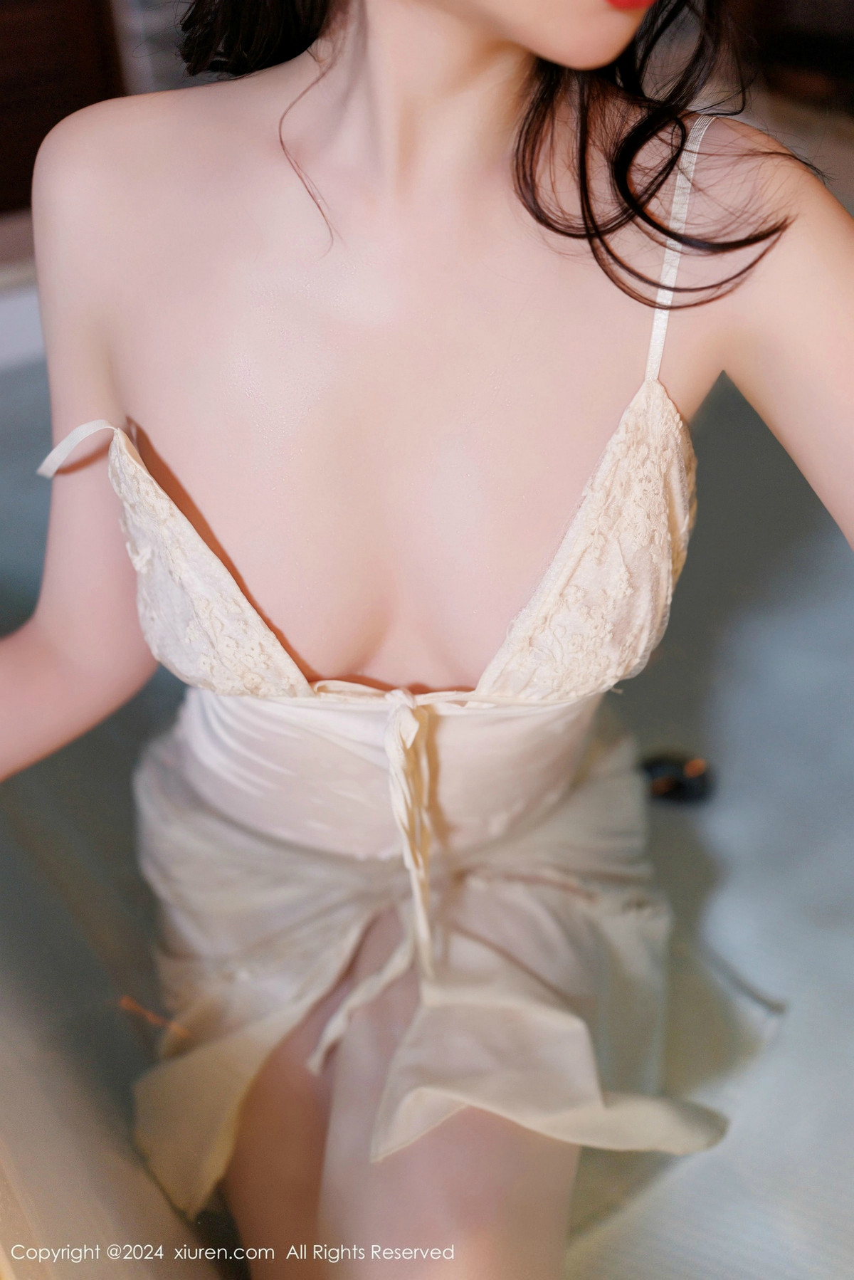 [秀人网] 2024.12.23 No.9643 梦心玥 美腿性感  第34张