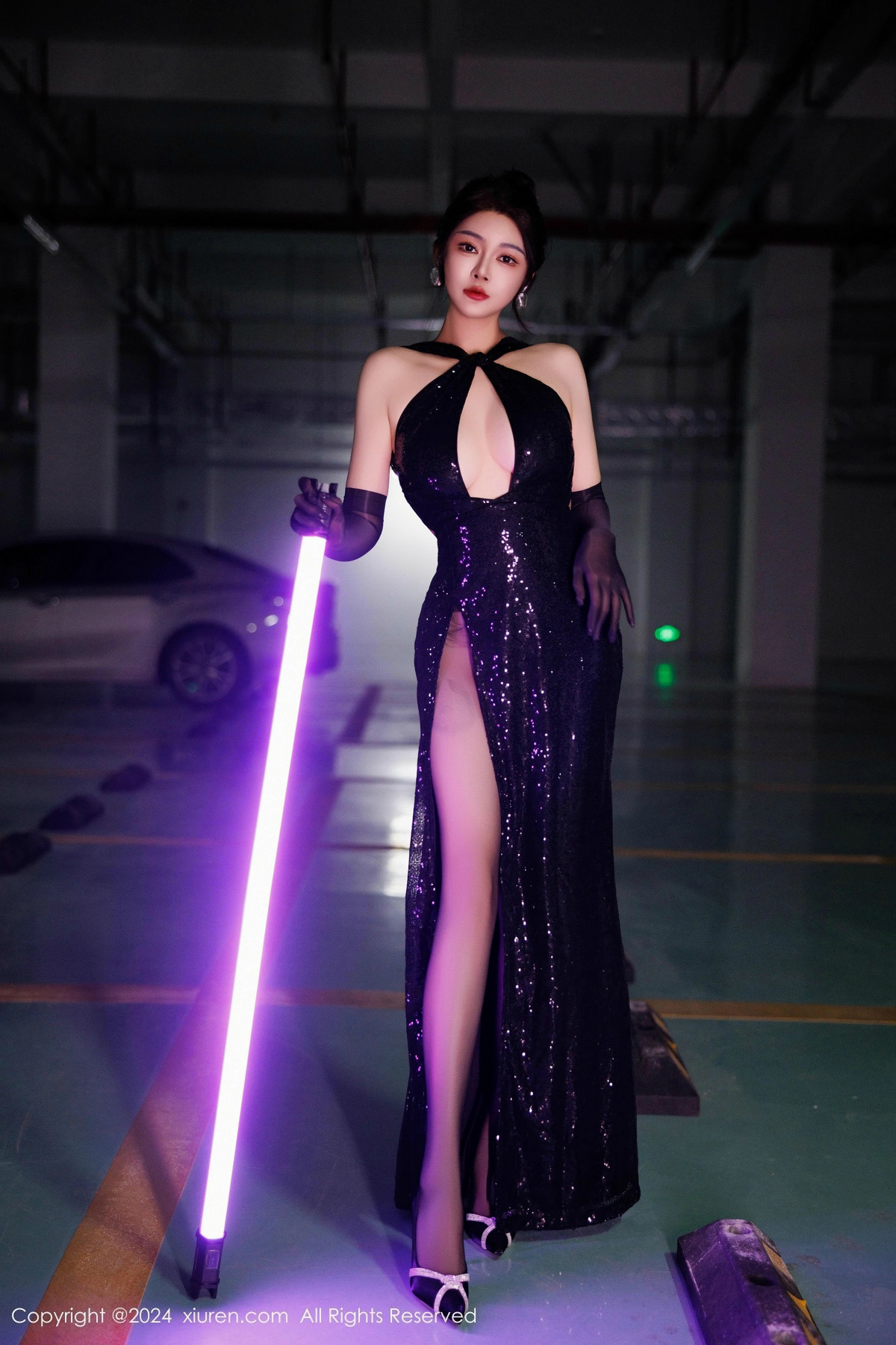 [秀人网] 2024.11.27 No.9512 凯竹Quinn 黑丝美臀  第4张