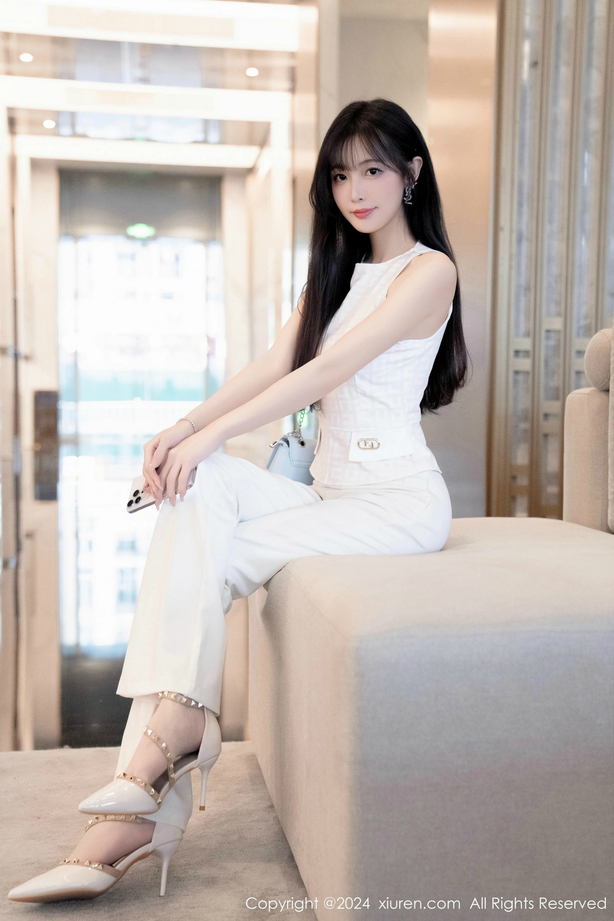 [秀人网] 2024.11.29 No.9528 林星阑 美腿丝袜  第11张