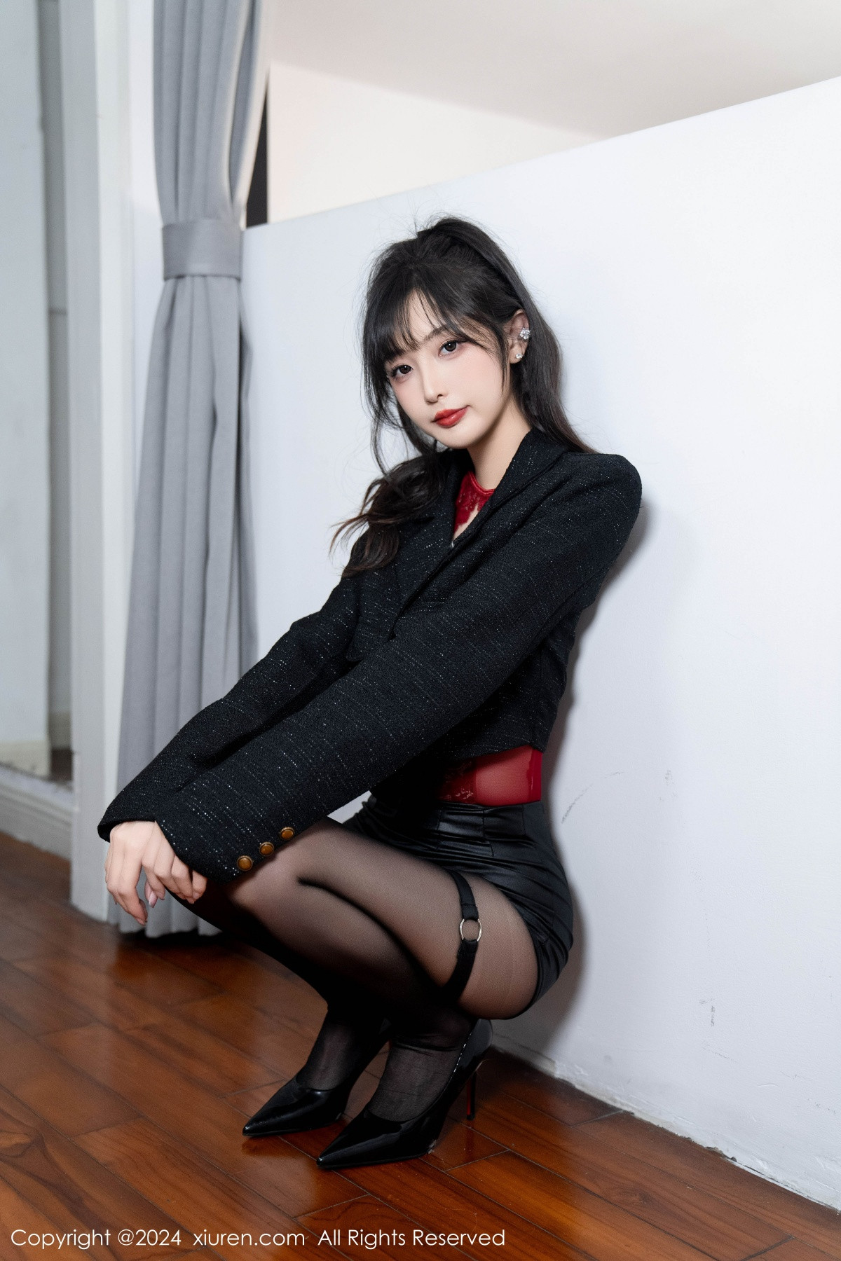 [秀人网] 2024.12.06 No.9561 林星阑 黑丝美腿