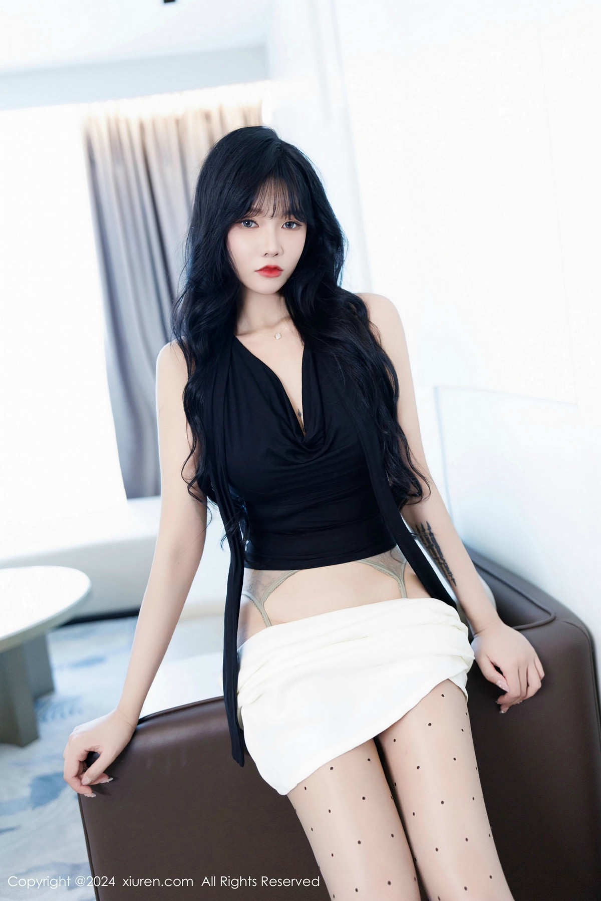 [秀人网] 2024.12.10 No.9575 娜比 黑丝美腿  第29张